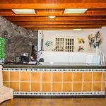 Tulipanes Aparthotel 2*