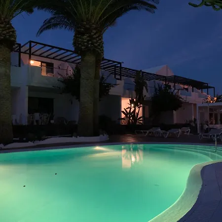 Tulipanes بويرتو ذيل كارمين