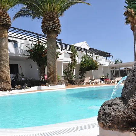 Aparthotel Tulipanes 2*