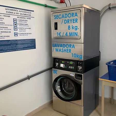 Tulipanes شقة فندقية 2*