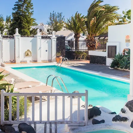 Tulipanes Apartahotel Puerto del Carmen (Lanzarote)