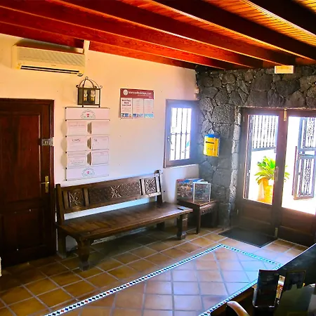 Apartahotel Tulipanes Puerto del Carmen (Lanzarote)