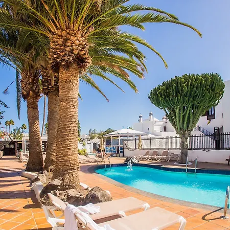 Tulipanes 2* Puerto del Carmen (Lanzarote)