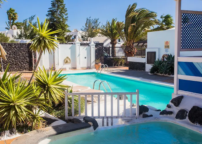 Apart Otel Tulipanes