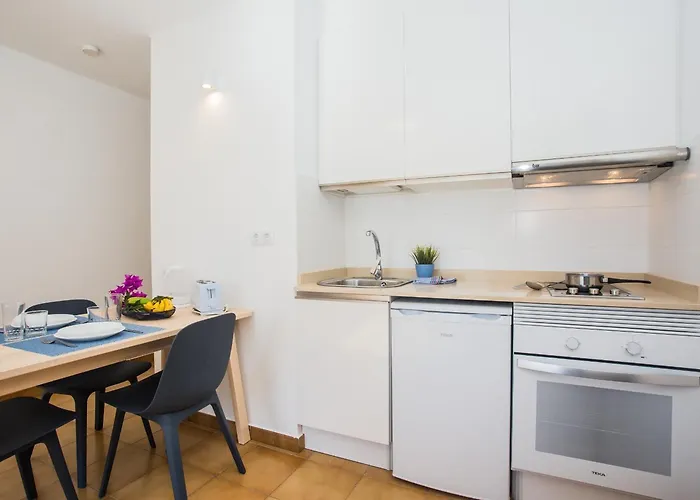 Apart Otel Tulipanes