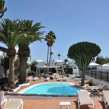 Tulipanes Apartmanhotel Puerto del Carmen (Lanzarote)