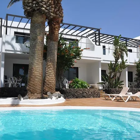 Apartmanhotel Tulipanes 2*