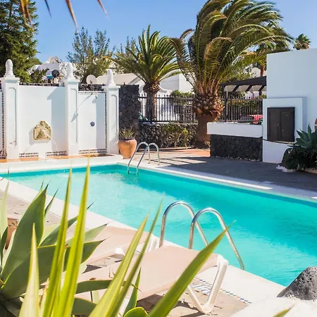 Lägenhetshotell Tulipanes Puerto del Carmen (Lanzarote)