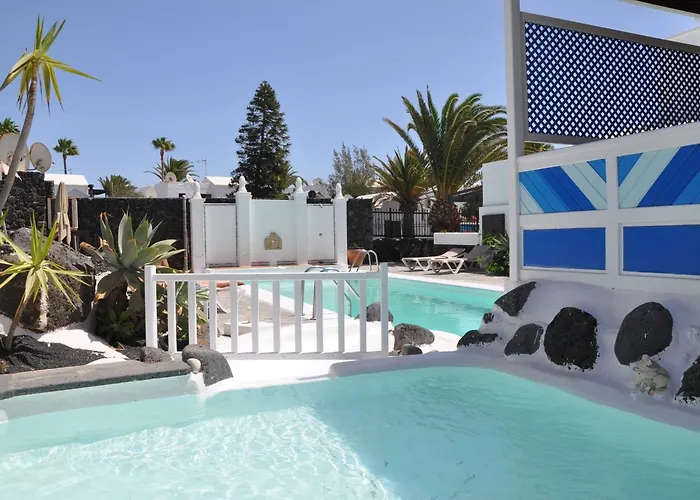 Aparthotel Tulipanes Puerto del Carmen (Lanzarote)