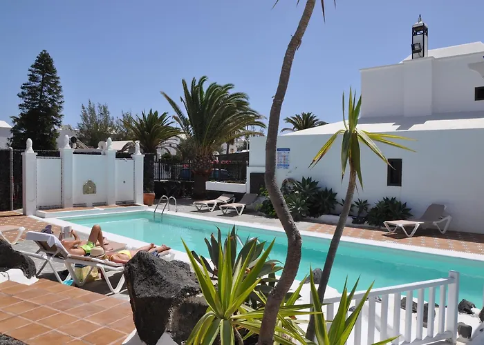 Tulipanes 2* Πουέρτο Ντελ Κάρμεν