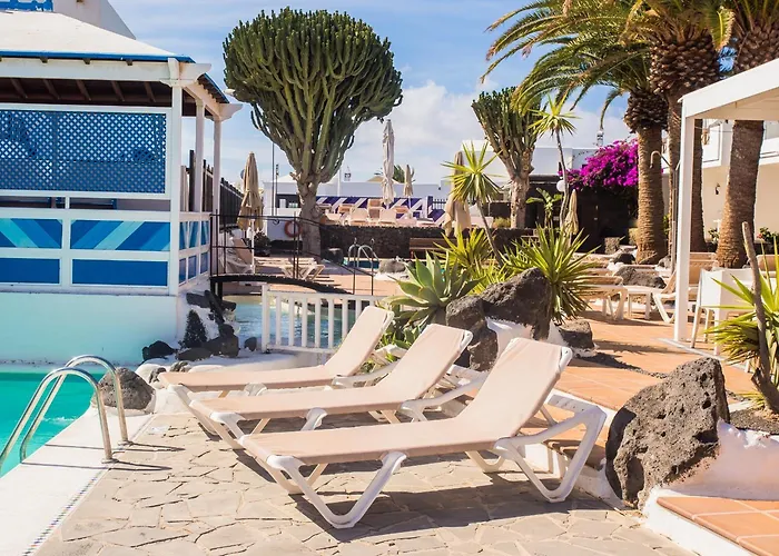 Tulipanes 2* Πουέρτο Ντελ Κάρμεν